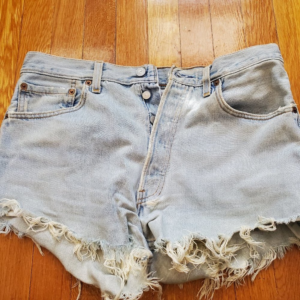 Levi's high wasted denim shorts